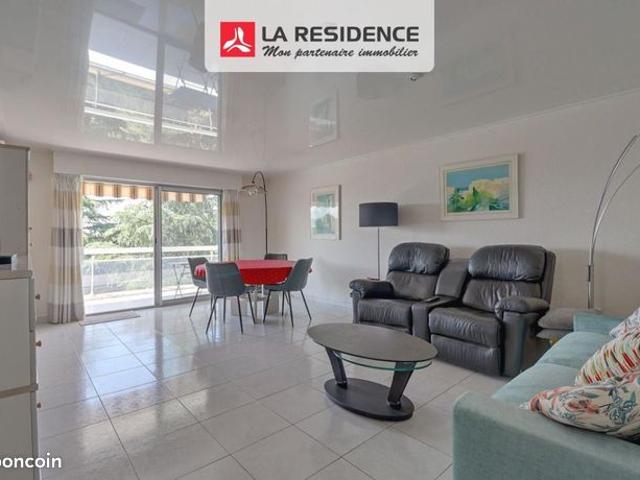 Appartement vente à Arrondissement de Draguignan, Fréjus