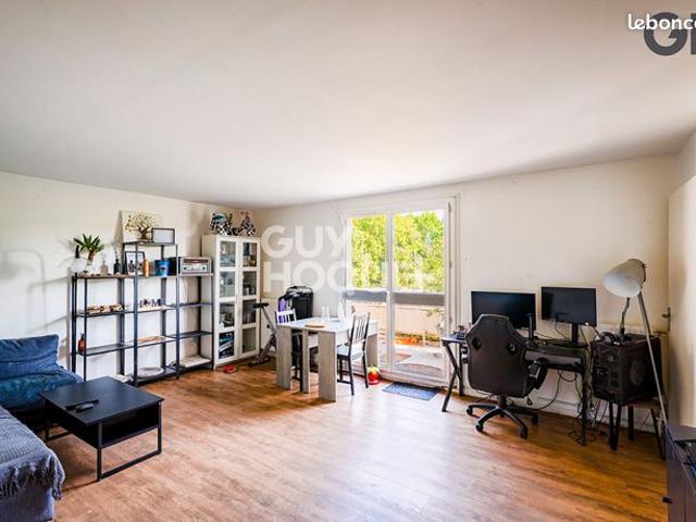 Appartement vente à Évry, Étiolles