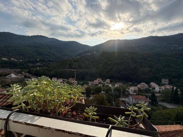 Appartement vente à Saint-Roch, Contes