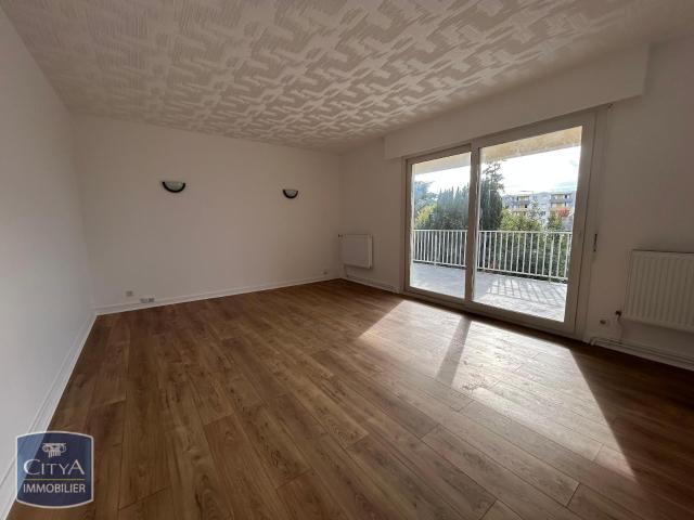 Appartement location à Sainte-Geneviève-des-Bois, Essonne