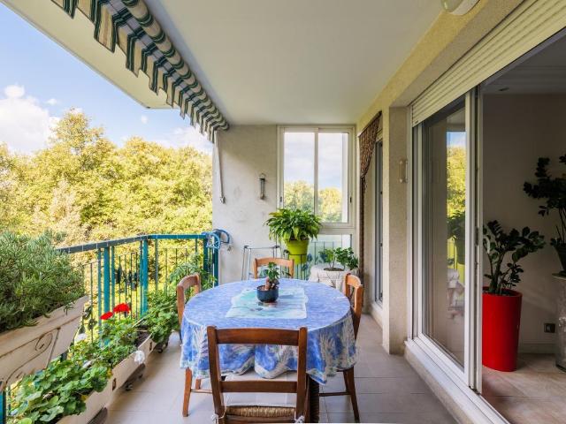 Appartement vente à Grasse, Saint-laurent-du-var