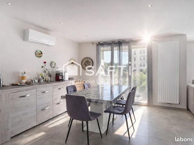 Appartement vente à Arrondissement de Draguignan, Fréjus