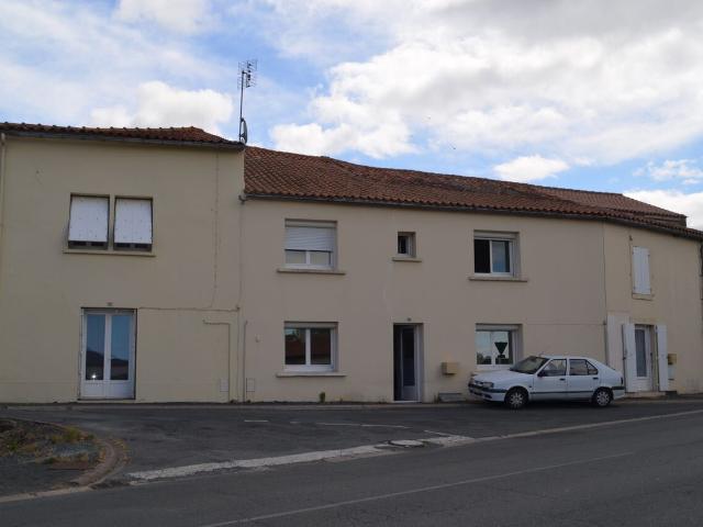 Appartement location à Fontenay-le-Comte, Sainte-hermine