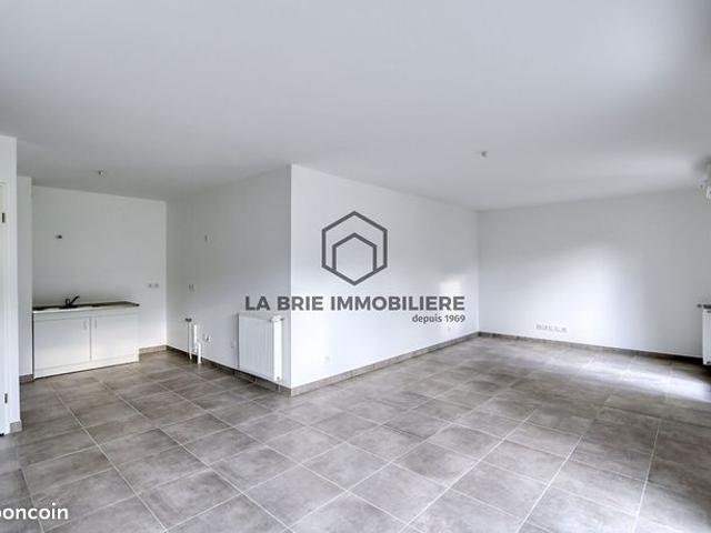 Appartement vente à Torcy, Emerainville
