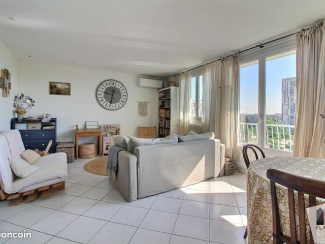 Appartement vente à Saint-Genis-Laval, Rhône