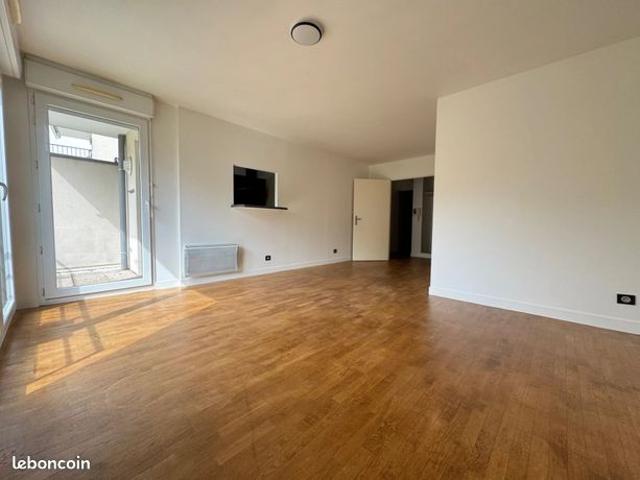 Appartement vente à Créteil, Le Plessis-trévise