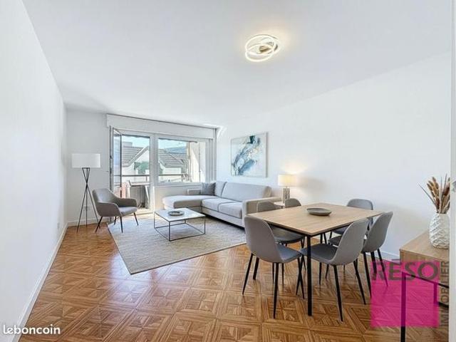 Appartement vente à Saint-Julien-en-Genevois, Ambilly