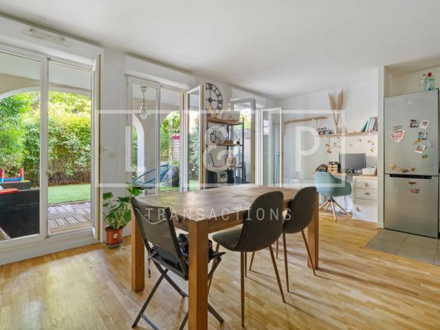 Appartement vente à Nouvelle Cité-Jardin, Le Plessis-Robinson