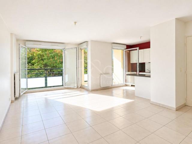 Appartement vente à Le Terraillon, Bron