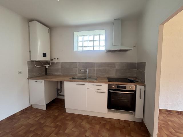 Appartement location à Arrondissement de Toulon, Solliès-pont
