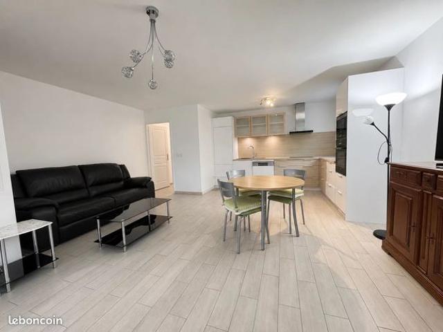 Appartement vente à Créteil, Le Plessis-trévise