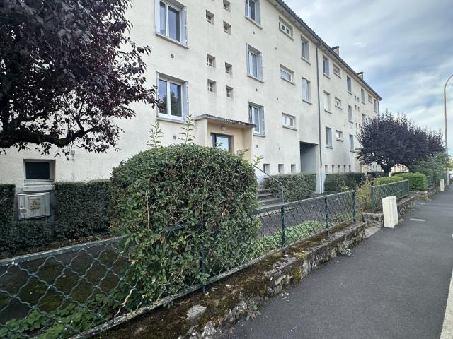 Appartement vente à Arpajon-sur-Cère, Cantal