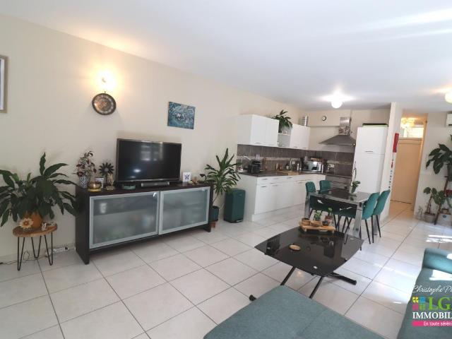 Appartement vente à Carpentras, Valréas