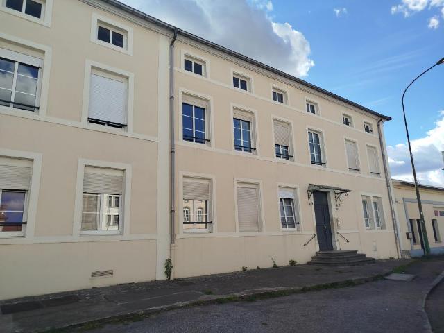 Appartement location à Neufchâteau, Dompaire