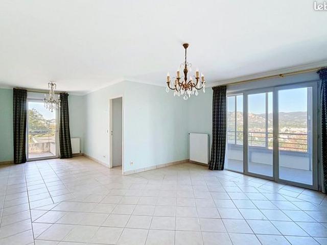 Appartement vente à Bourg-lès-Valence, Drôme