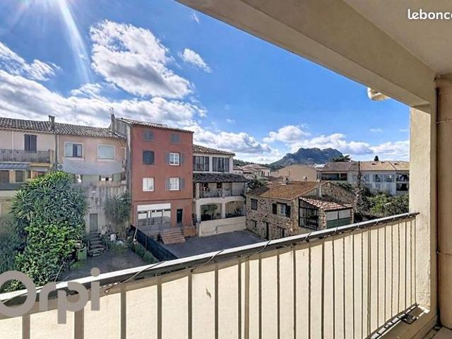 Appartement vente à Arrondissement de Draguignan, Roquebrune-sur-argens