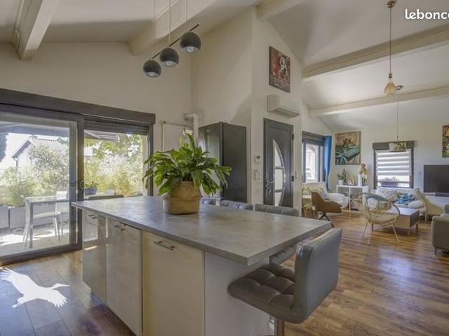Appartement vente à Toulouse, Montastruc-la-conseillère