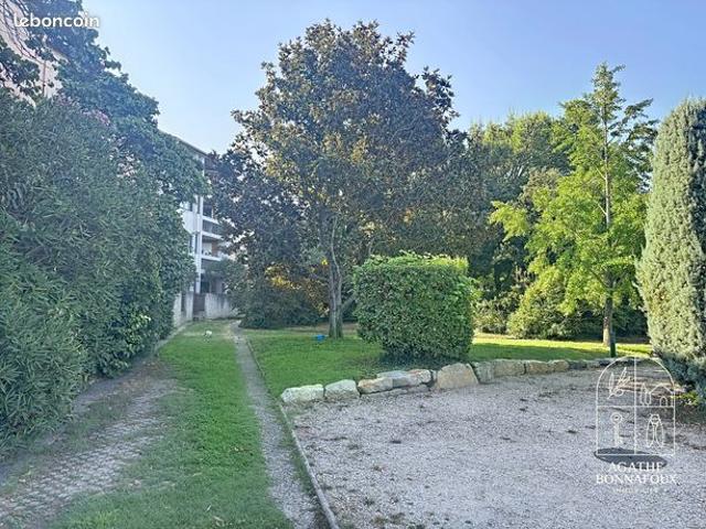 Appartement vente à Arles, La Salle Les Alpes