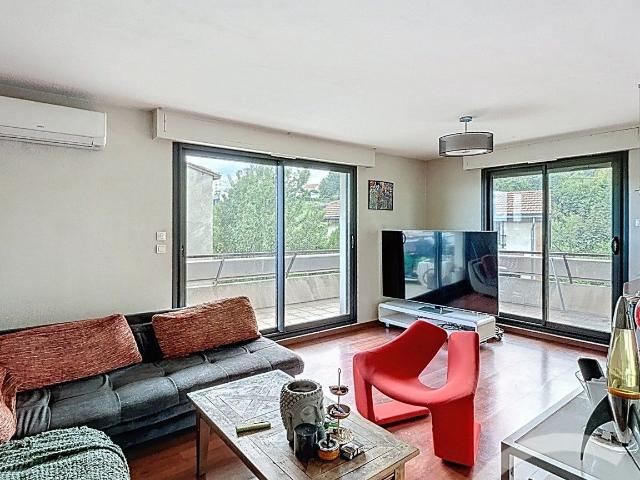 Appartement vente à France métropolitaine, Clermont-ferrand