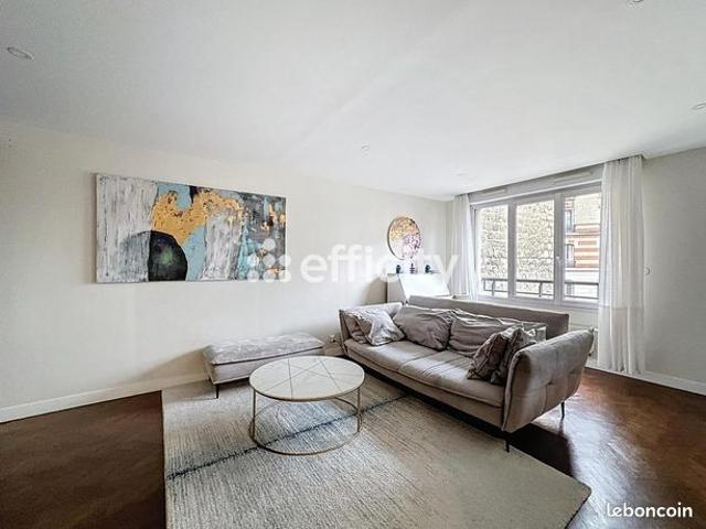 Appartement vente à La Garenne-colombes, Hauts-de-Seine