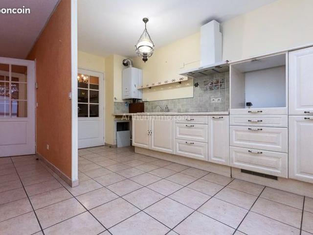 Appartement vente à La Tour-du-Pin, La Tour-du-pin