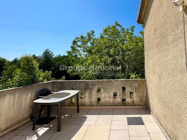 Appartement vente à Arles, Noves
