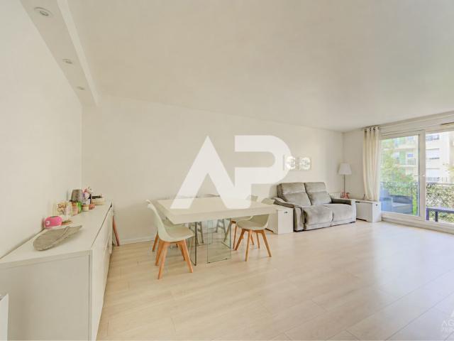 Appartement vente à Village Bords de Seine, Rueil-Malmaison