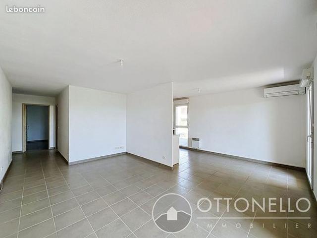 Appartement vente à Arrondissement de Draguignan, Roquebrune-sur-argens