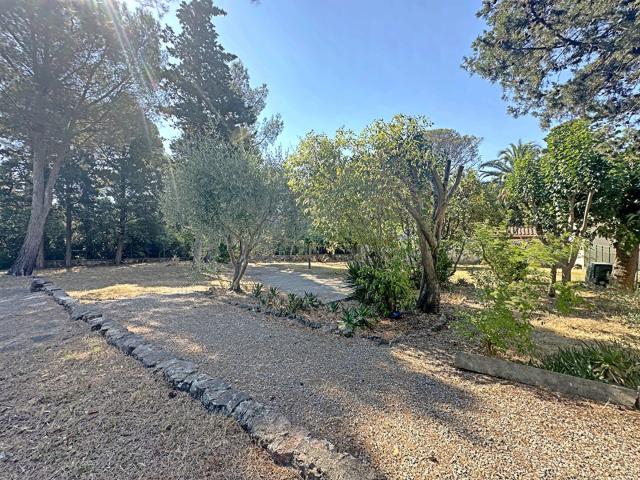 Appartement vente à Arrondissement de Draguignan, Saint-raphaël