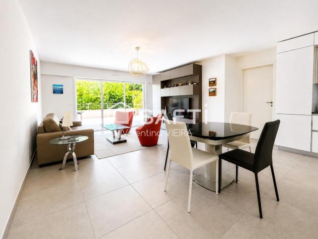 Appartement vente à Arrondissement de Draguignan, Saint-raphaël