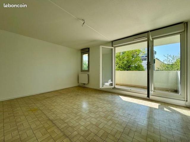 Appartement vente à Ussel, Saint-rémy