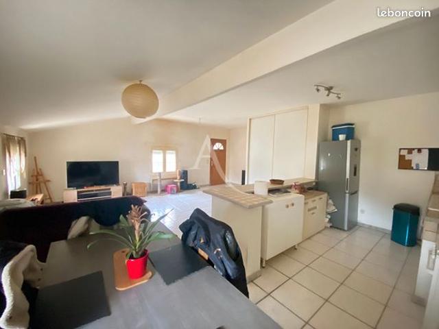 Appartement vente à Carcassonne, Fendeille