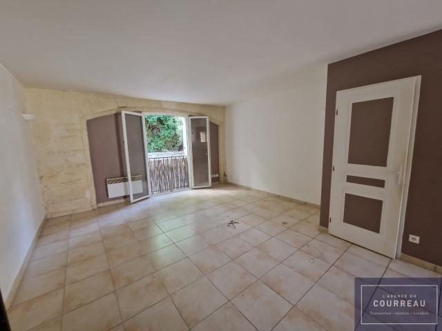 Appartement location à Saint-Nazaire-de-Pézan, Hérault