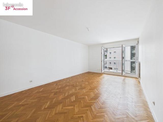 Appartement vente à Issy-les-Moulineaux, Hauts-de-Seine