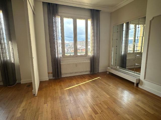 Appartement location à Saint-Étienne, Saint-etienne