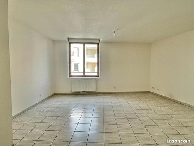 Appartement vente à La Tour-du-Pin, Bourgoin-jallieu