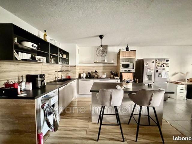 Appartement vente à Arles, La Salle Les Alpes