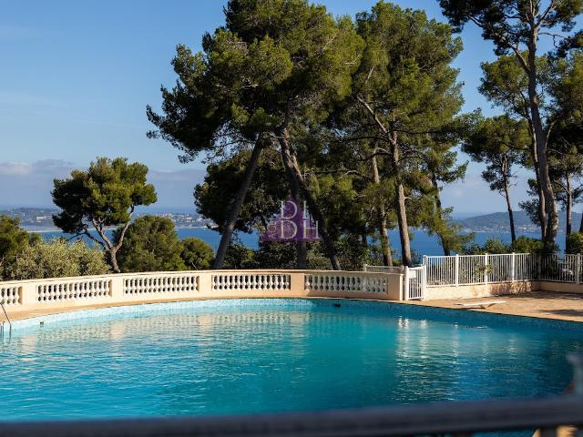 Appartement vente à Arrondissement de Toulon, Hyères