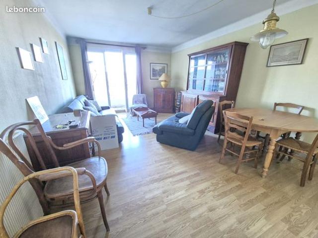 Appartement vente à Arrondissement de Toulon, Hyères