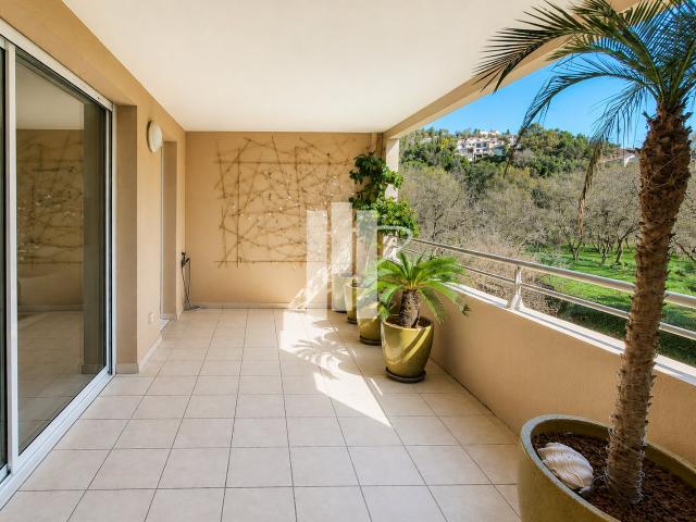 Appartement vente à Arrondissement de Draguignan, Saint-raphaël