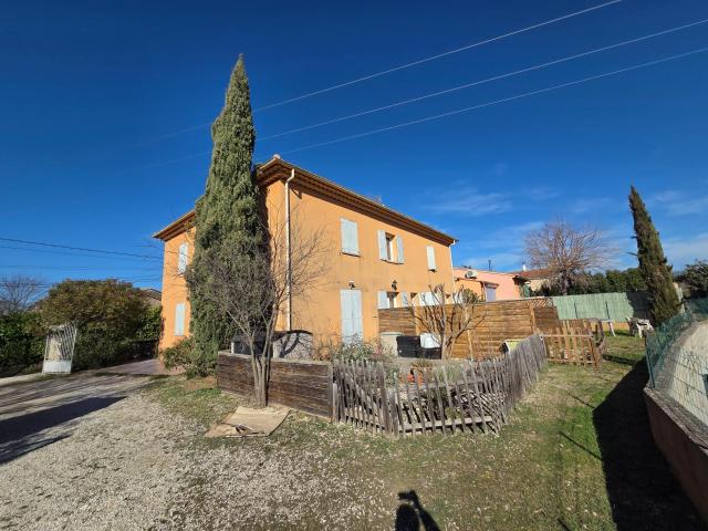 Appartement vente à Apt, Pertuis