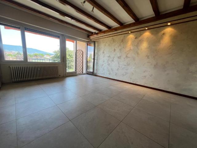 Appartement location à Saint-Julien-en-Genevois, Gaillard