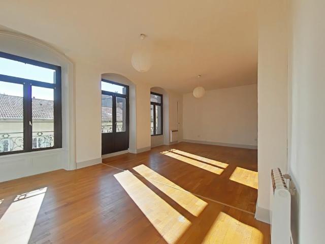 Appartement location à Saint-Étienne, Saint-etienne