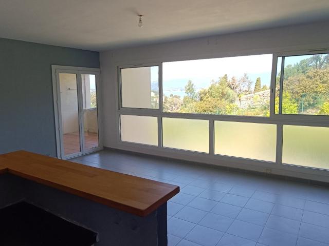 Appartement vente à Arrondissement de Toulon, Saint-mandrier-sur-mer