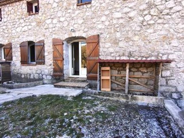 Appartement vente à Grasse, Séranon