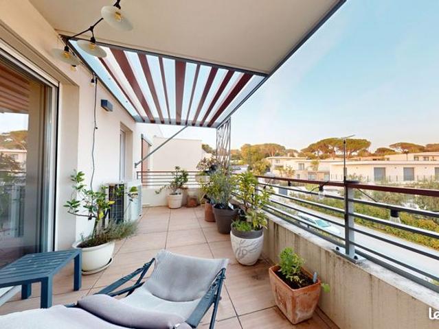 Appartement vente à Arrondissement de Draguignan, Saint-raphaël