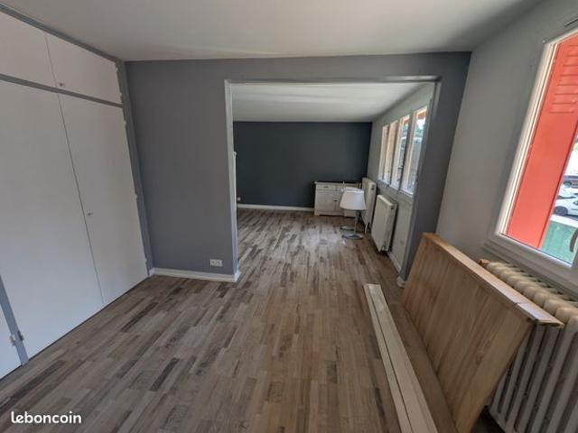 Appartement vente à Sens, Paron