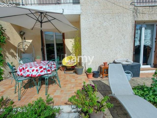 Appartement vente à Aix-en-Provence, Eyguières