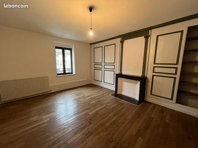 Appartement vente à Louhans-Châteaurenaud, Louhans