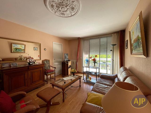 Appartement vente à Saintes